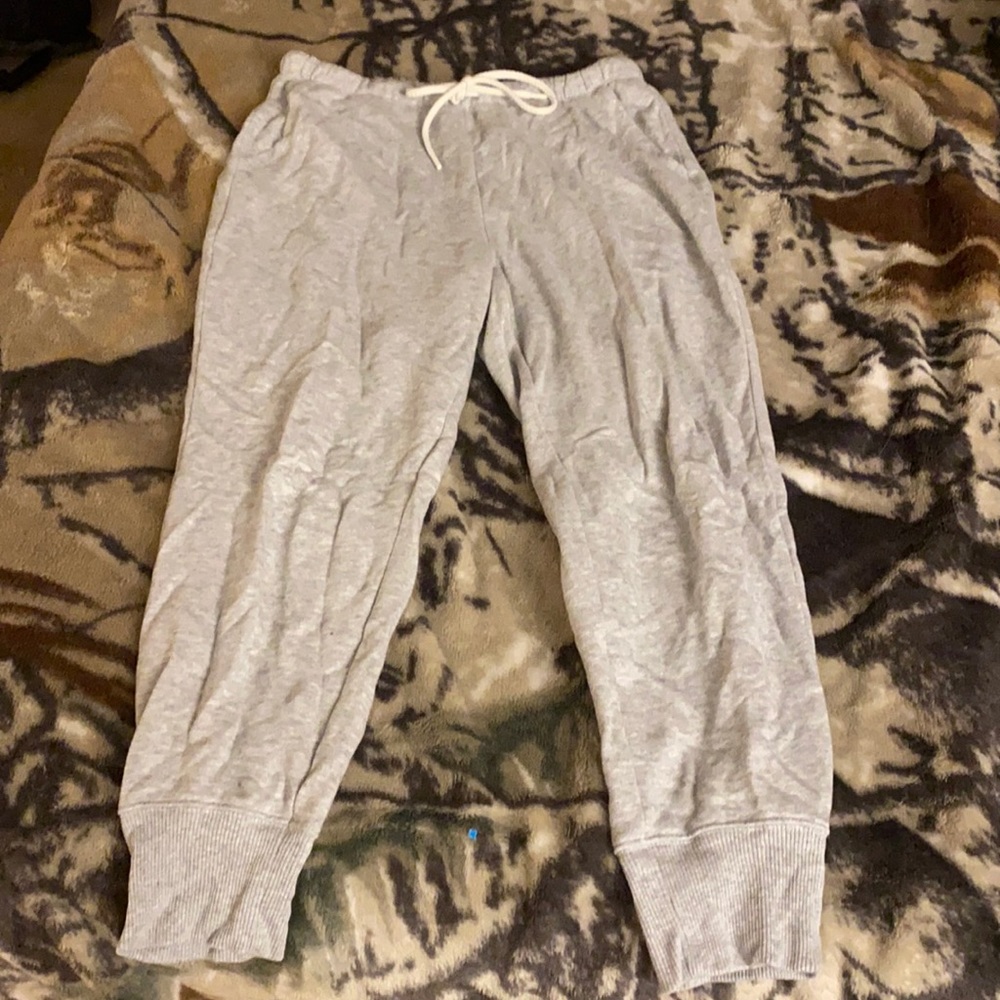 Aerie Gray Oversized Jogger Pant.